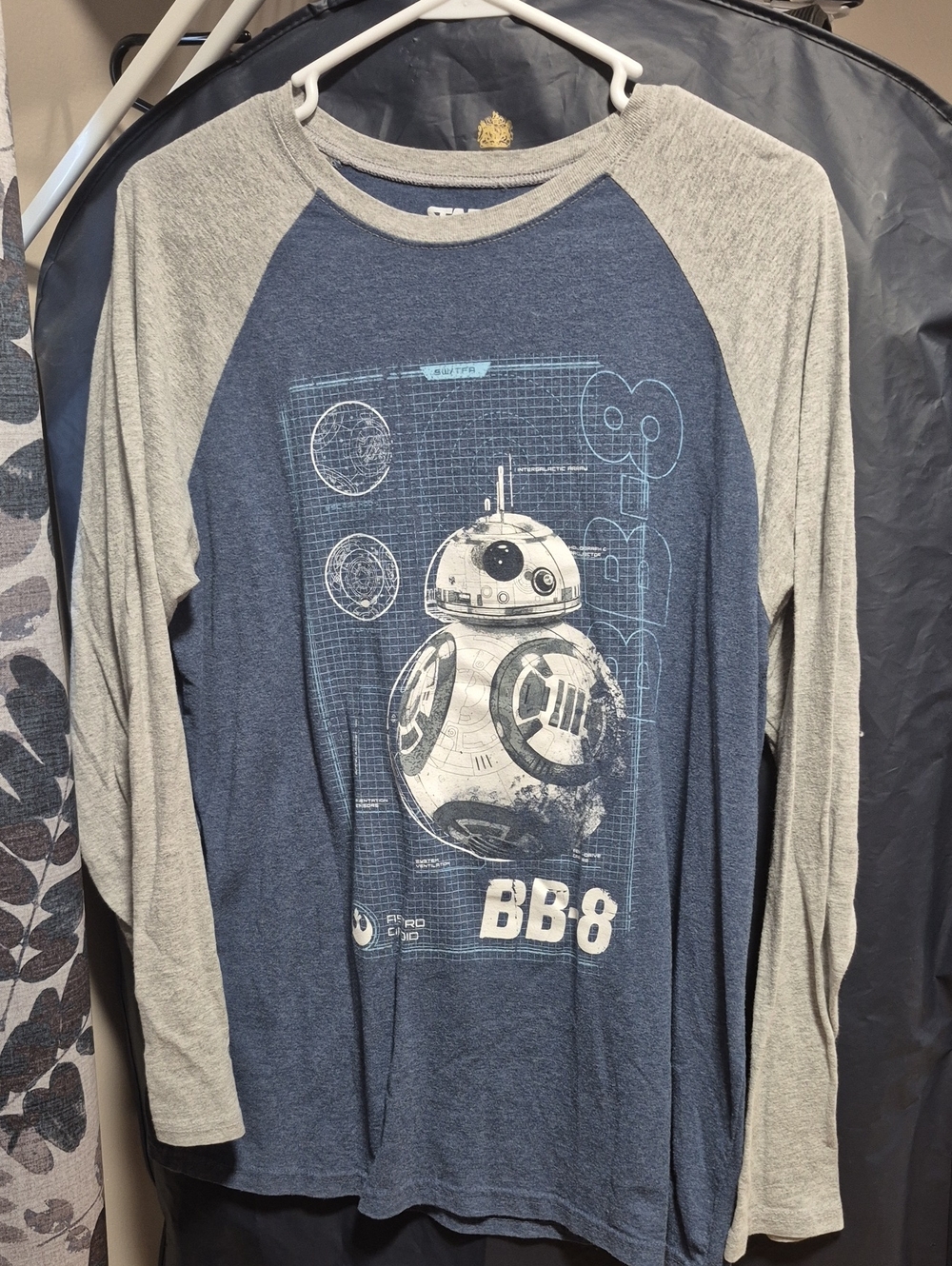 Star Wars BB-8 Raglan Long-Sleeve Tee - Blue & Gray